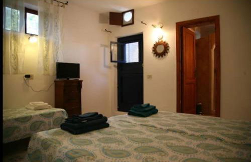 Con i piedi nell'acqua - Foto 4