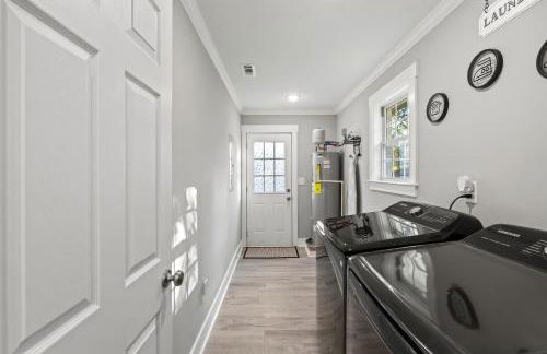 Garden City Hideaway Cozy home near Ft Eisenhower - Photo 28