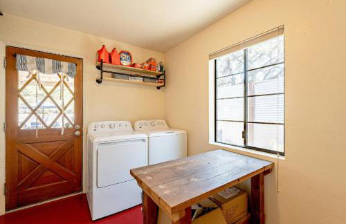 Hawthorne Manor | 3BD in Central Tucson w/ Patio - Foto 14