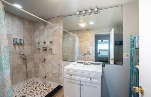 BEACHFRONT COTTAGE LOWER UNIT - Photo 21