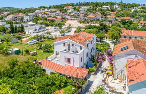 Villa Dinka - Photo 1