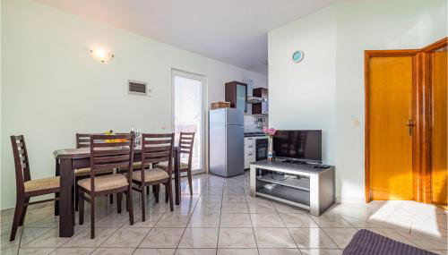 Nice Apartment In Rtina With Wifi - Foto 2