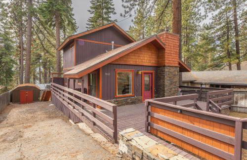 Lakeside Serenity Retreat - Photo 25