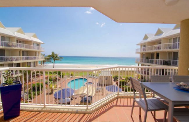 Crystal Beachfront Apartments - Foto 4