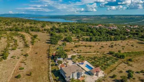 VILLA DOCI - Photo 3