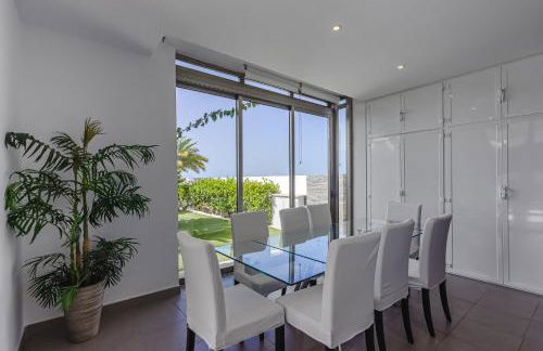 Villa Eleonora, Luxury Villa with Heated Pool Ocean View in Adeje, Tenerife - Foto 31