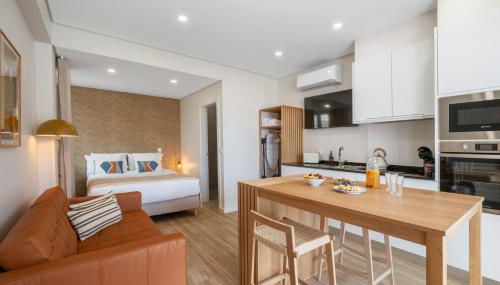 Modern Studio Steps From Beach - Photo 2