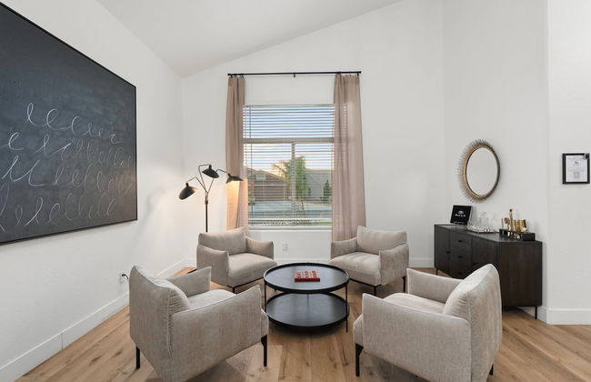 The Cardinal Walk to Stadium Pool Spa Sportcourt - Foto 6