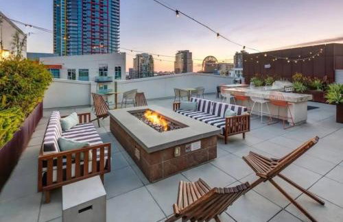 Charming 3 Bedroom Apartment with Pool Near San Diego Convention Center - Foto 38