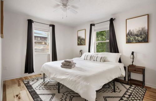 Fireplace Grill Games & Dogs near Bryce Resort - Photo 23