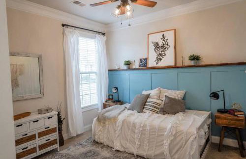 The Grand 5BR Retreat --15 mins to Greenville - Foto 22