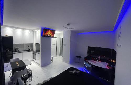 MP Apartament 2 Białystok Jacuzzi - Photo 3