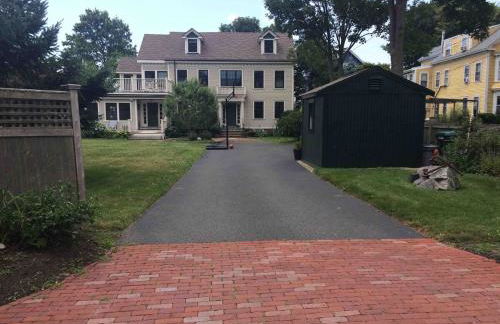 Oceanfront - Downtown in historic New England - Foto 13