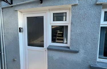 Welsh Getaway Home No 2 - 10 mins to Bike Park Wales - Photo 8