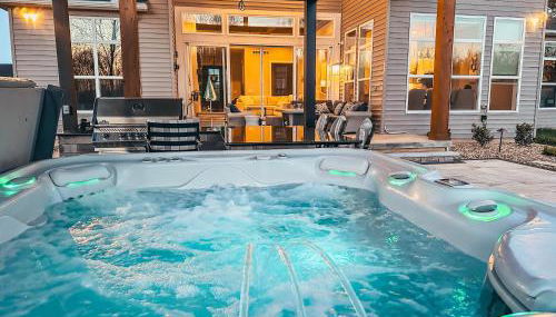 FeralWoods Private Estate With Hot Tub - Foto 4, sunbed