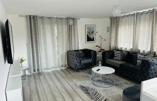 Comfy Stay - High Road Ilford - Foto 24