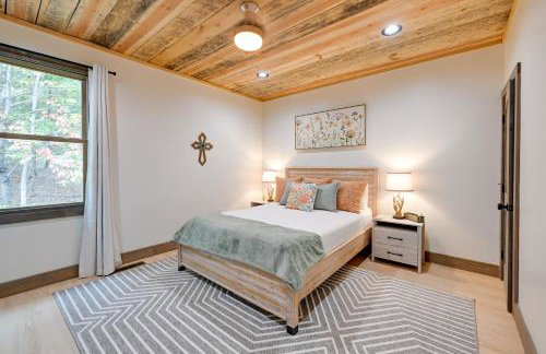 Nantahala Forest Cabin with Fire Pits and Hot Tub! - Foto 20