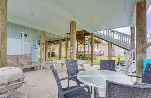 Steps to Galveston Beach Dog-Friendly Gem with Yard - Photo 31