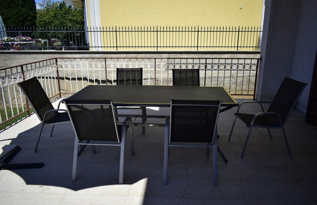 Apartment Faith - Photo 21