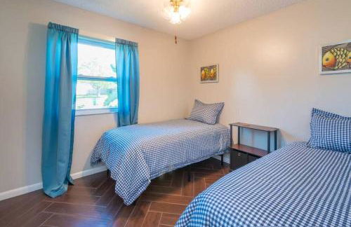 Perfect Gateway to Disney and Retreat Center. - Foto 4