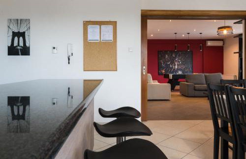 Alexander Apartments Airport - Photo 12