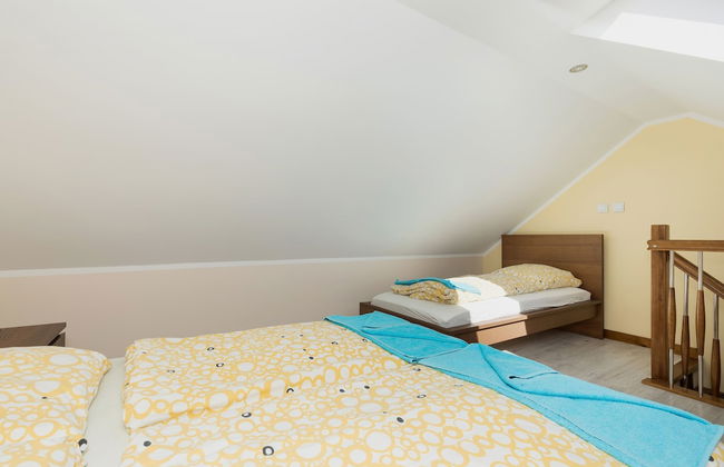 Holiday House Bursztyn by Renters - Photo 14