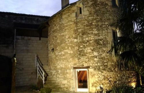 La tour du logis, gîte 4 * à 15 min du Futuroscope - Foto 40