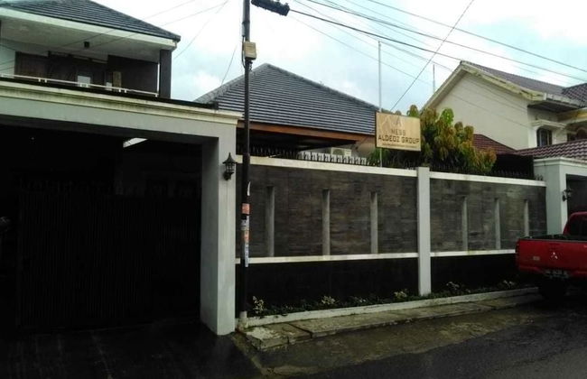 Aldeoz Palembang City Villa Sumsel - Foto 15