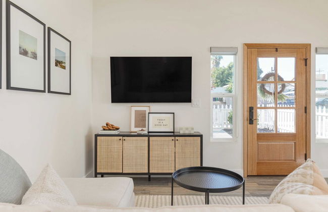 Socal Cottage by Avantstay Near Gaslamp + Firepit - Foto 8