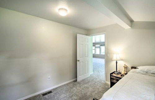 Spacious Family Home on Golf Course Hike and Bike! - Foto 21