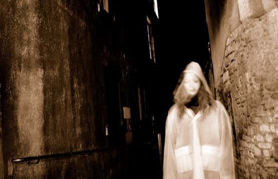 Edinburgh Ghost Tour - Photo 2