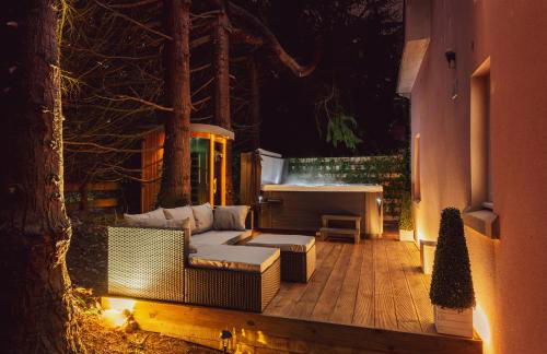 Pink Spa Nest - Photo 27