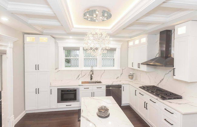 4 BDR Lake Geneva Estate Across From Beach! - Foto 11