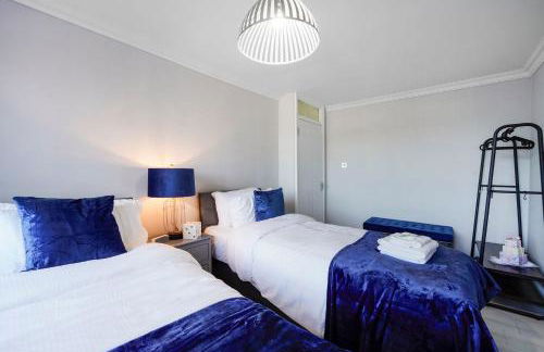 Spacious, 4 bed, Garden, Parking, ExCel London - Foto 7