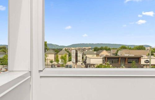 South Side Modern - Downtown Living - Amazing Location - Foto 7