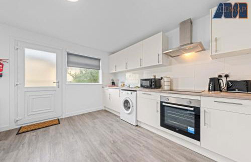 3BR Home in Kilmarnock Sleeps 6 - Foto 39