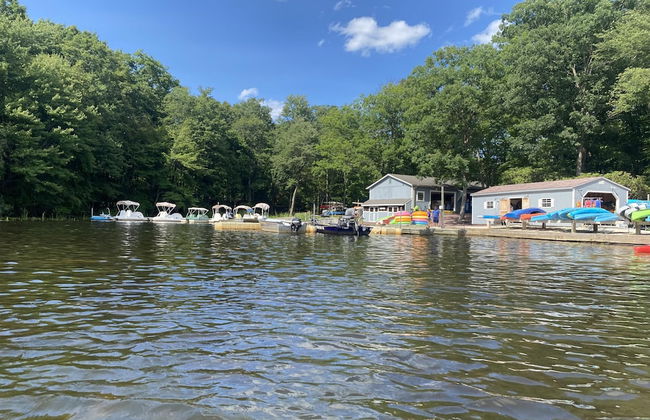 Pocono Retreat -1 Mile to Lake and Skiing - Foto 64