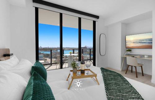 Chic 2BR Apartment Gym & Balcony Views - Foto 17