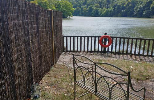 The Sharpham Boat House - Photo 24