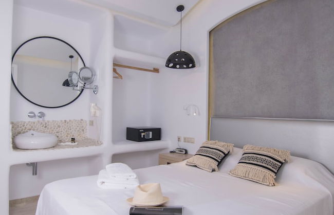 Spiros Hotel - Photo 13