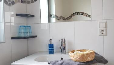 Weingut Herbert Engist - Foto 3