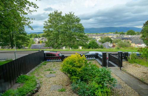 Stylish Stirling home with stunning views - Foto 43