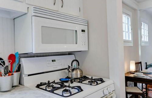 Carriage House at Forsyth 30 Night Minimum - Foto 34