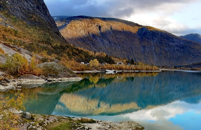 Tour de 2 días Bergen a Flåm Næroyfjord Sognefjord y Hardangerfjord - Foto 5