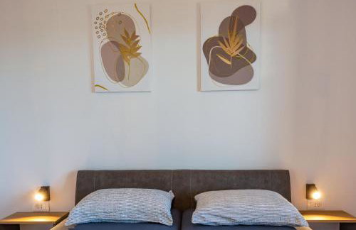 Villa Mia in Labin, a two apartment villa with pool close to the sea - Foto 27