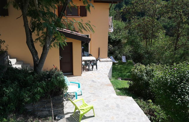 2-bed Borgo val di Taro Apt w/ Private Terrace - Foto 32