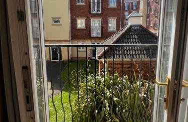 The Onyx Suite - 1 Bed apartment w/ free parking - Foto 3