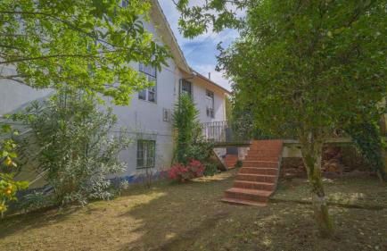 Large, converted farmhouse with pool - Foto 1