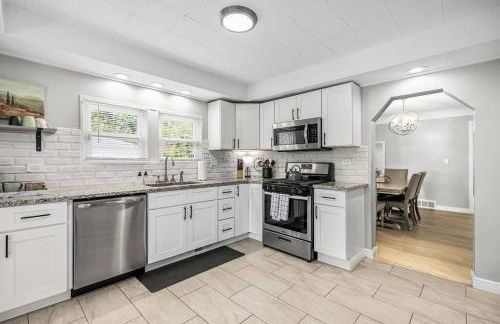 Spacious 3 Bedroom - Sleeps 8 - Central Location - Foto 13