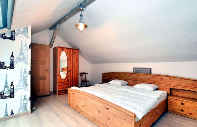 Holiday Home in Ardennes With Scenic Terrace - Photo 3